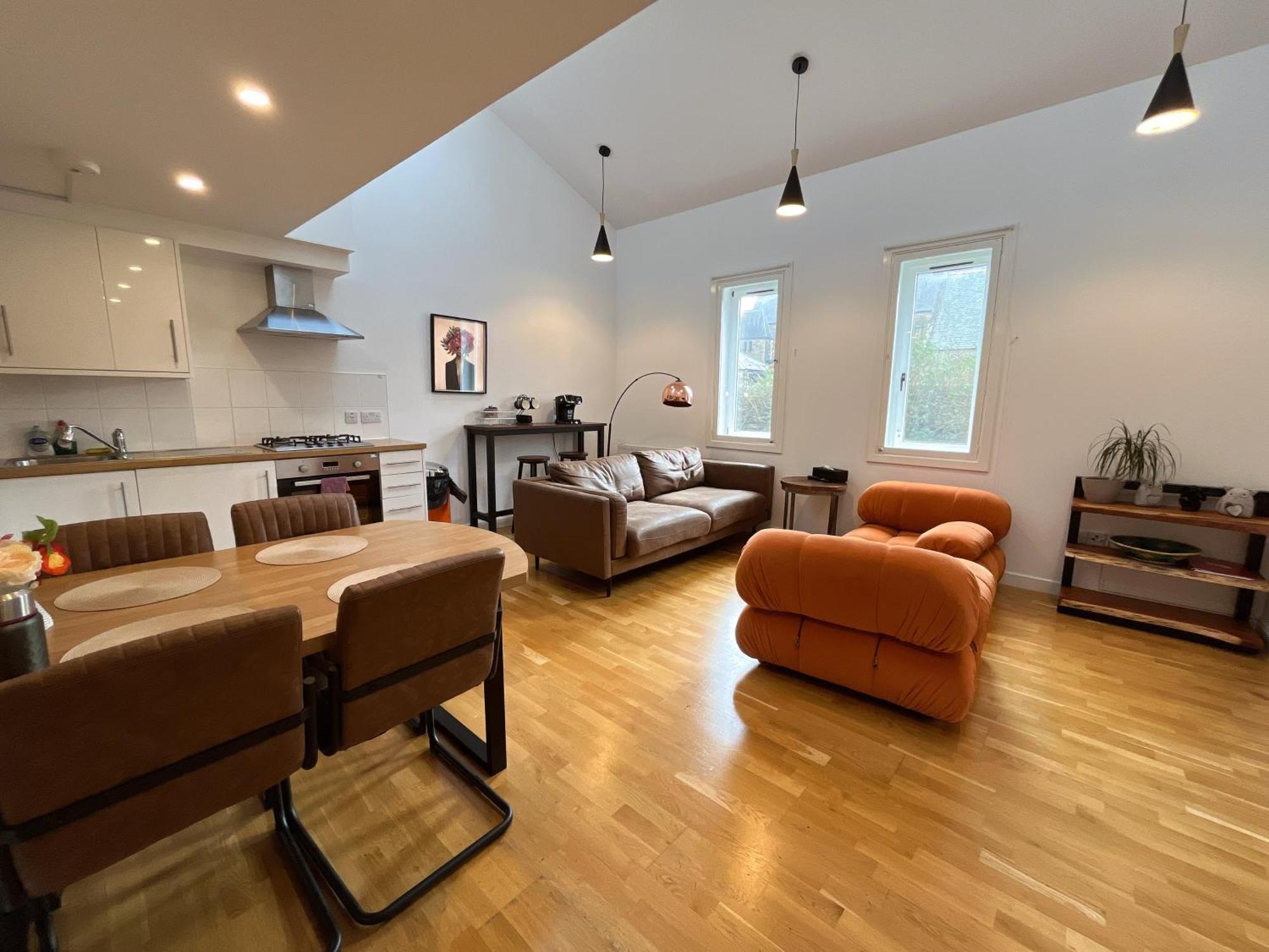 2 Bed 2 Bath With Private Parking Apartment Edinburgh Exterior photo