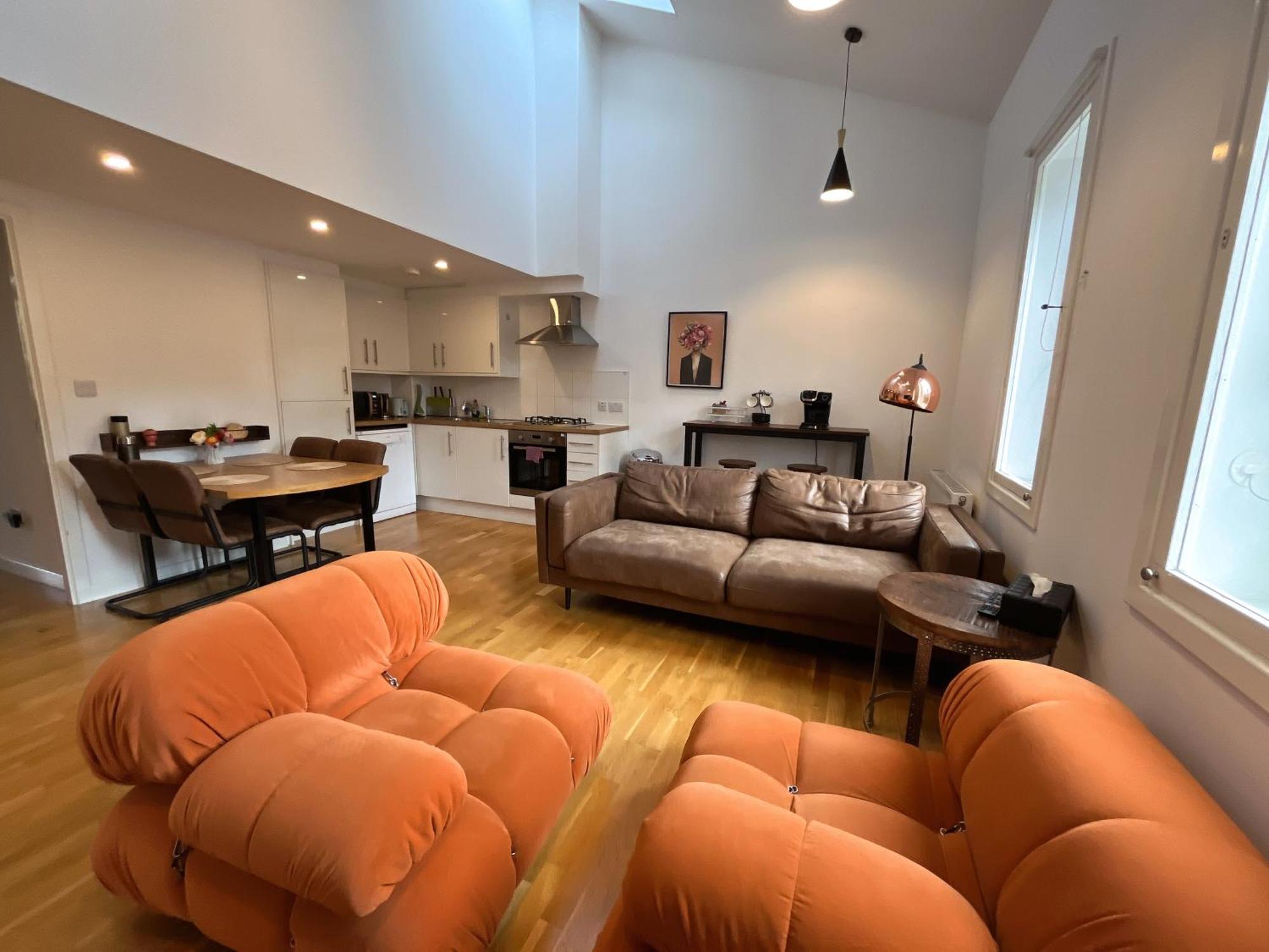 2 Bed 2 Bath With Private Parking Apartment Edinburgh Exterior photo